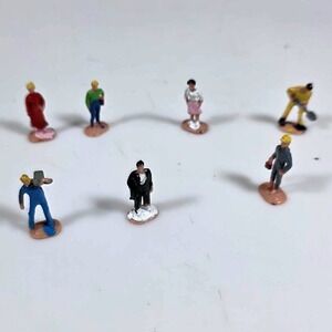 Miniature Diorama People Figures - Multicolor Plastic 1:72 Scale